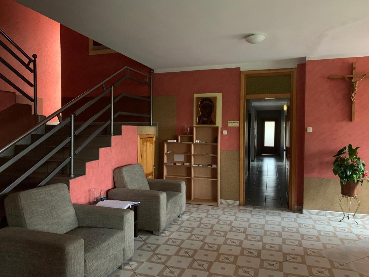Dom Pielgrzyma Schr Otel Grabowka Dış mekan fotoğraf